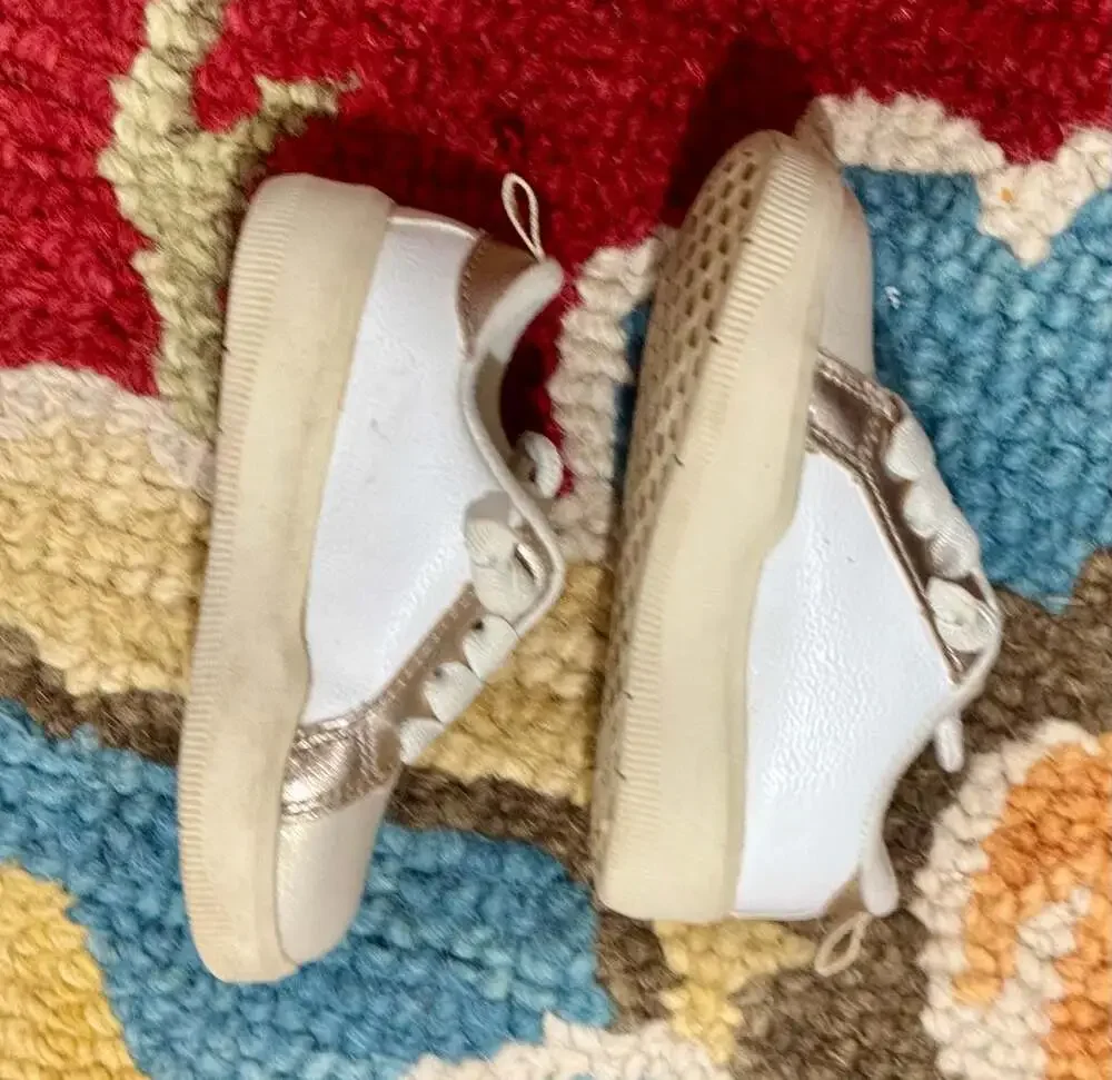 OshKosh B'gosh Leonardo Toddler Metallic Star Sneakers
